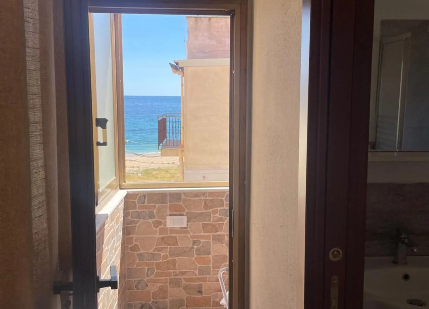 Bed & Breakfast Fronte Mare Arenella Bed and Breakfast Palermo Italia